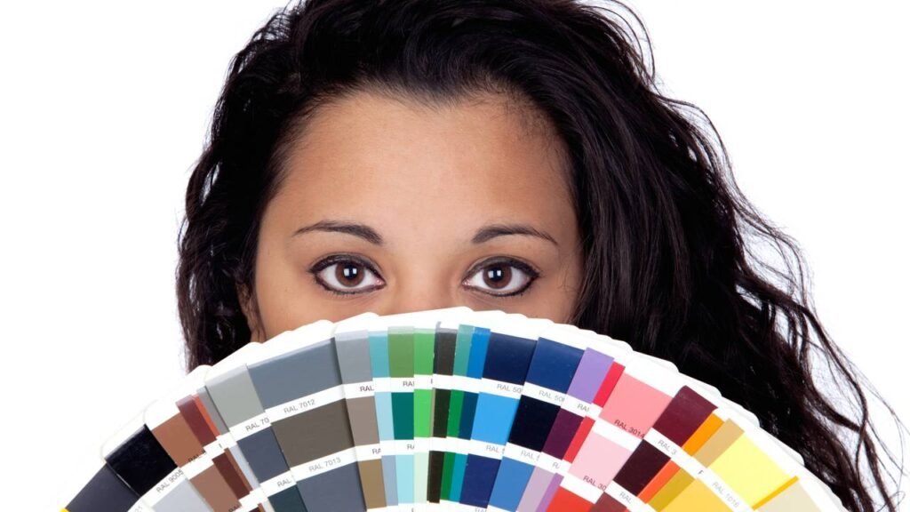 As cores que aumentam a sua autoconfiança, segundo a psicologia