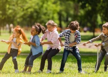 Estudo revela por que crianças perdem o foco mesmo entendendo a tarefa