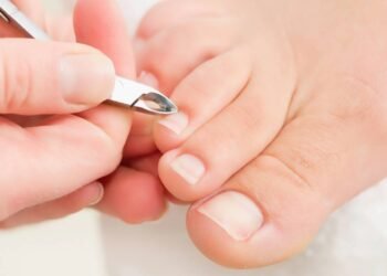 Tratamento natural para cutículas ressecadas com apenas 2 ingredientes