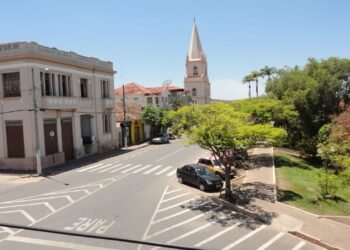 A cidade que respira cachaça e serve uma das melhores experiências do país