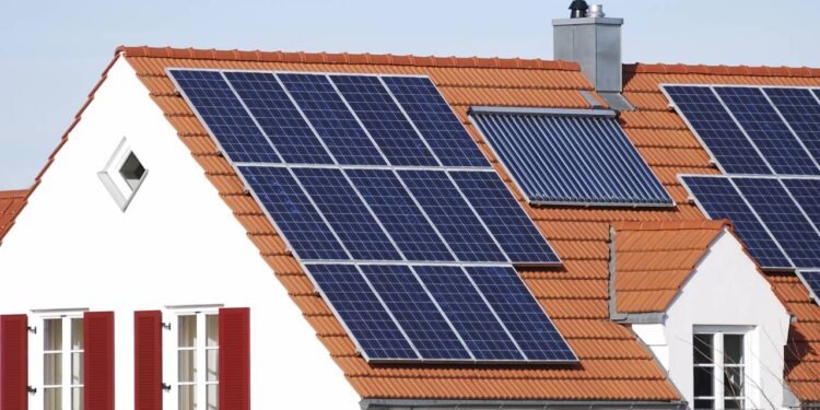 Quanto custa colocar energia solar residencial em casas pequenas