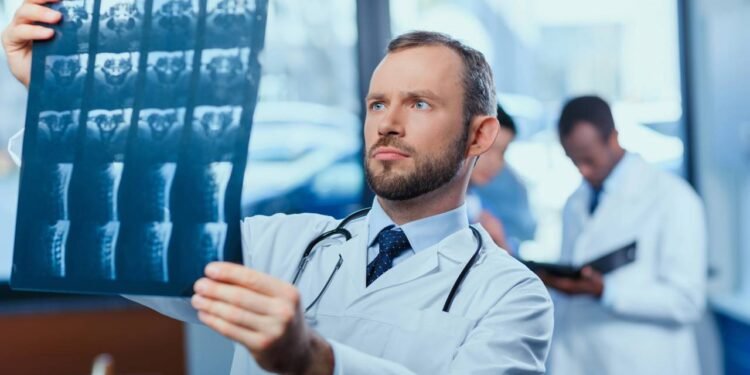 Os principais exames que devem ser feitos anualmente para garantir mais saúde após os 40