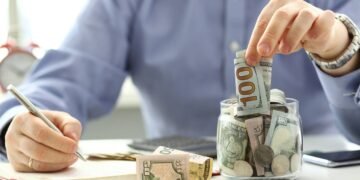 Como começar a montar fundo de emergência mesmo ganhando pouco