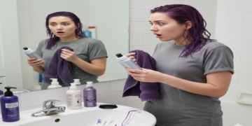 Achei que estava arrasando na matização até perceber que meu cabelo ficou roxo