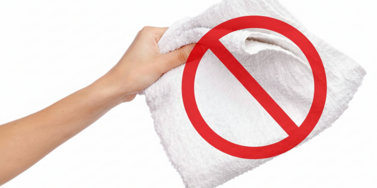 O método mais higiênico e moderno para secar as mãos - Créditos: depositphotos.com / gdolgikh