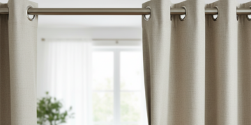 Ajustei minhas cortinas de um jeito diferente e fez minha casa parecer outra em questão de minutos