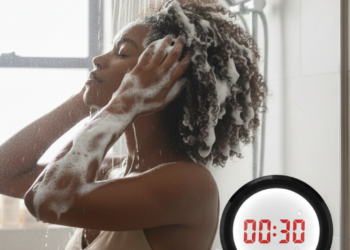 Cabelos opacos ou oleosos? O tempo que você deixa o shampoo agir pode ser o culpado