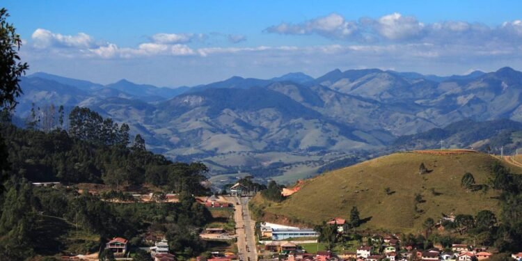 O vilarejo que mantém clima de inverno mesmo nos dias mais quentes do verão