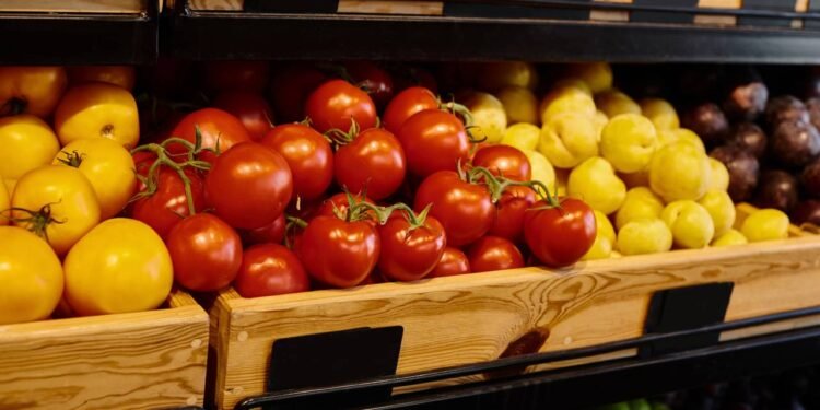 Como conservar tomate por mais tempo fora da geladeira sem perder qualidade