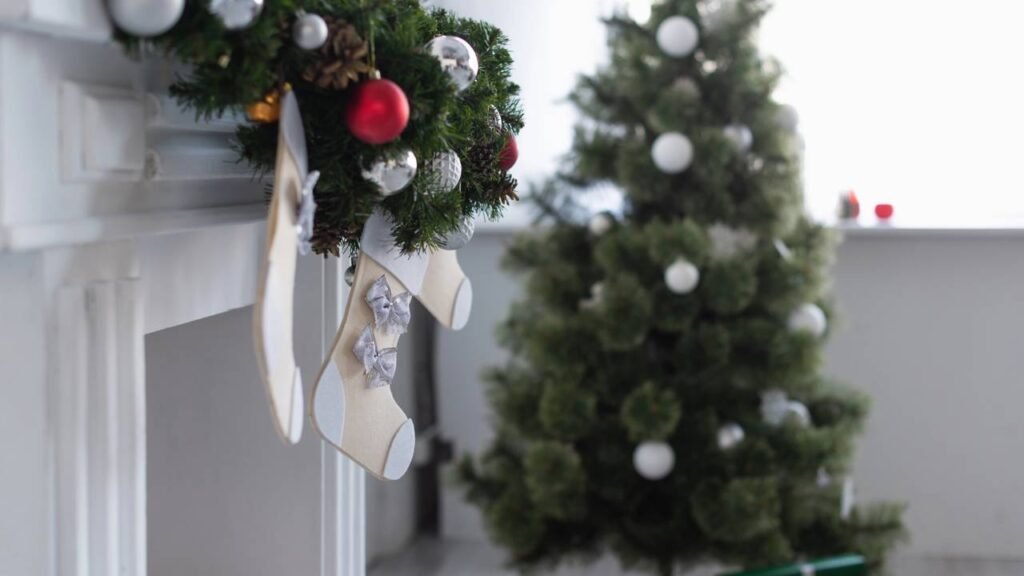 Quer um Natal mais elegante e acolhedor? Essa guirlanda natural é a escolha perfeita