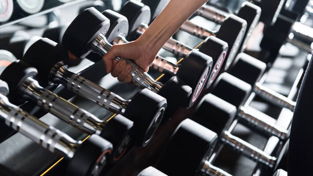 Estudo revela os 3 tipos de exercícios que mais ativam o crescimento muscular