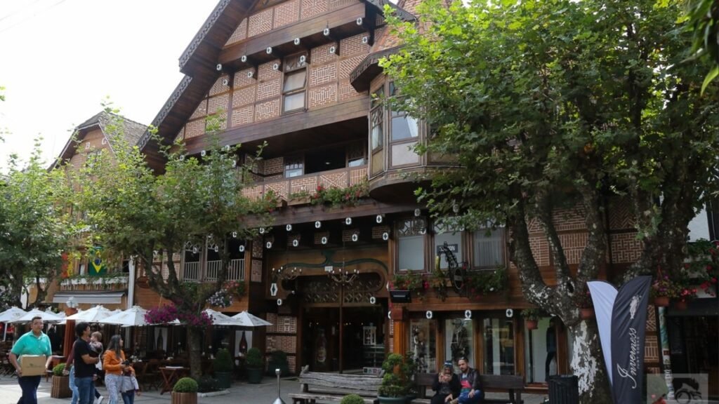 Enquanto todos derretem no calor, essa cidade oferece noites frias e céu estrelado