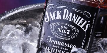 Jack Daniel’s chega com força a São Paulo ao abrir lojas temporárias com conceito único