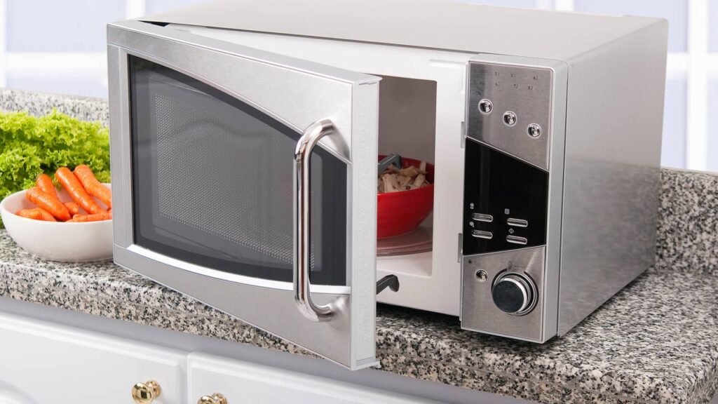 3 aparelhos que sugam energia mesmo quando estão “desligados”