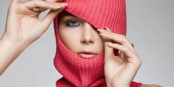 Acessório polêmico domina a moda e promete aposentar colares