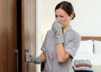 Como eliminar cheiro de armário fechado em poucos minutos com bicarbonato