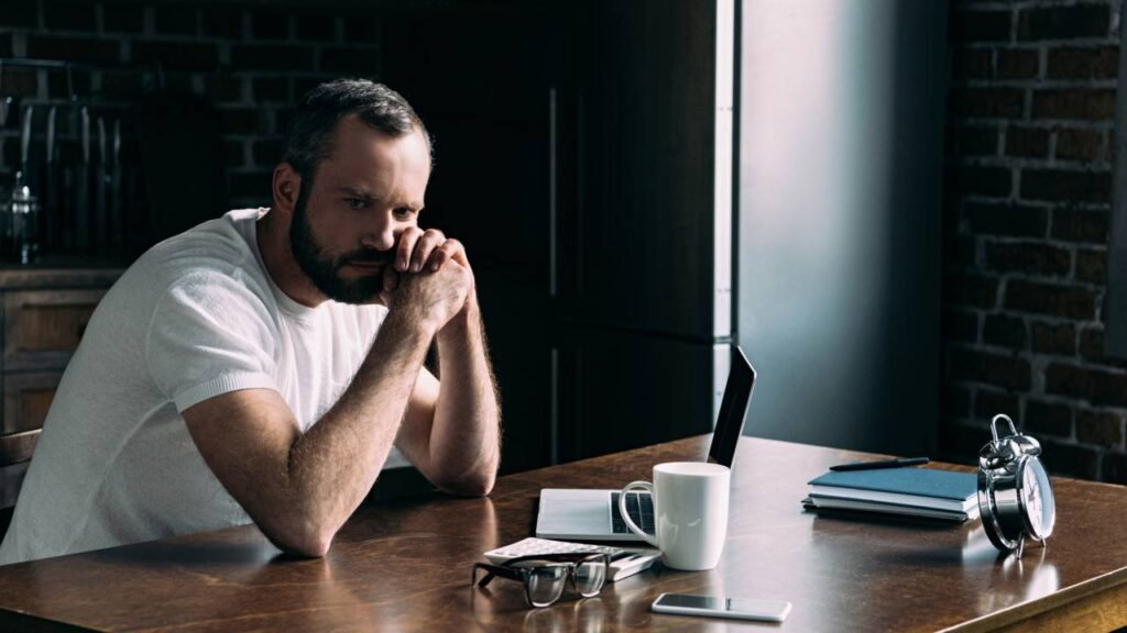 Um segredo vem à tona e vai mudar a rota imediata desses 4 signos