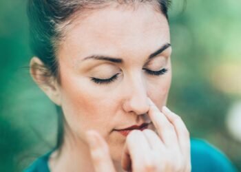 Respiração de 30 segundos para acalmar o estresse rapidamente