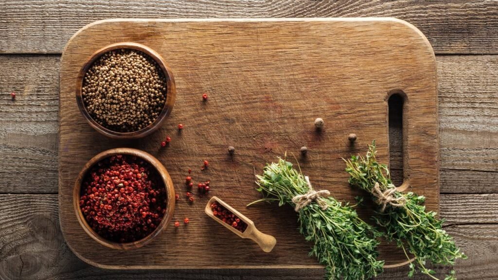 Como plantar tomilho em casa e usar seu poder antibacteriano na cozinha