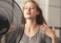 Ventilador ligado e nada muda? Saiba como fazer o ar circular de verdade