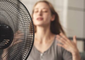Ventilador ligado e nada muda? Saiba como fazer o ar circular de verdade