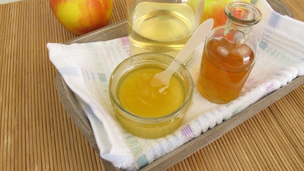 3 benefícios de colocar vinagre no condicionador que você precisa conhecer