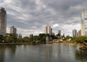 Essa cidade cresceu tanto que já supera capitais em estrutura e oportunidade