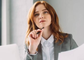 Cortes para advogadas que querem aparência séria e elegante