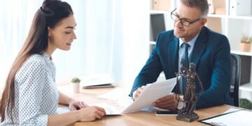 Direitos trabalhistas de mulheres acima de 45 anos que muitos desconhecem