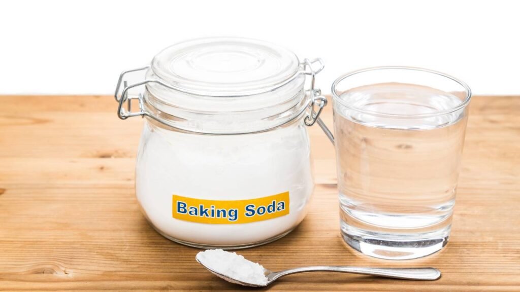 Como eliminar cheiro de armário fechado em poucos minutos com bicarbonato