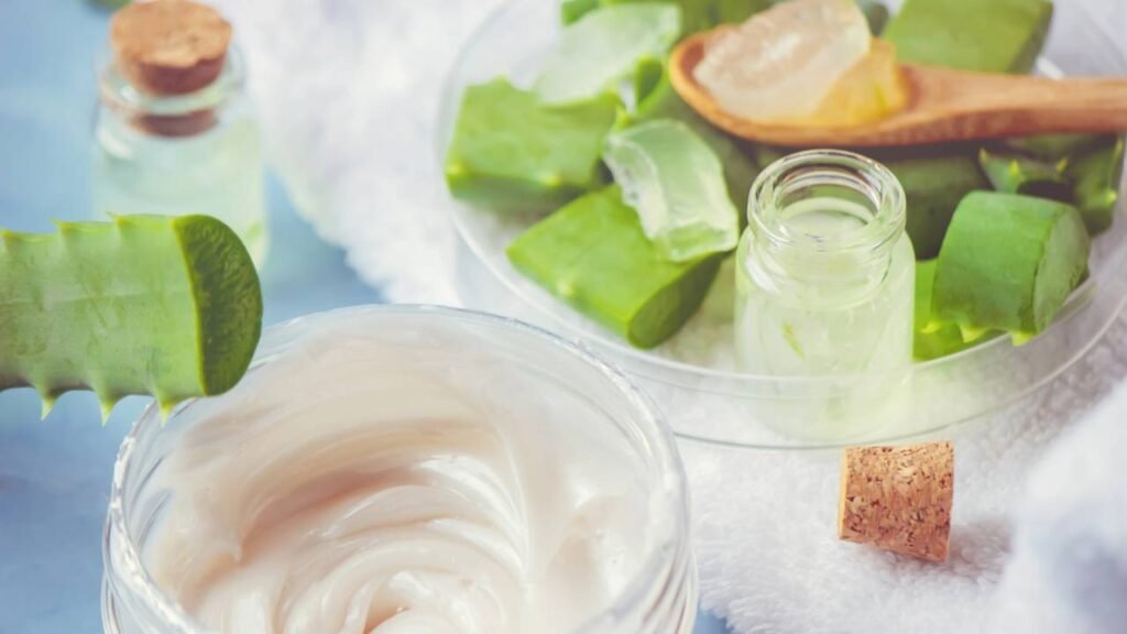 Como usar babosa para recuperar fios danificados e quebradiços sem gastar nada