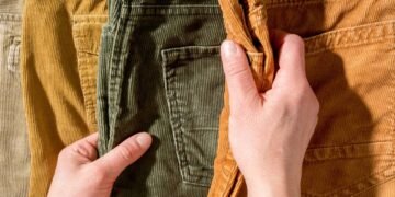 Adeus jeans, a calça queridinha da vez chegou com conforto e sofisticação