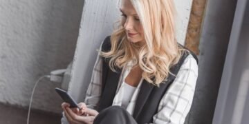 Use o celular e acesse até mil reais em benefícios sem sair de casa