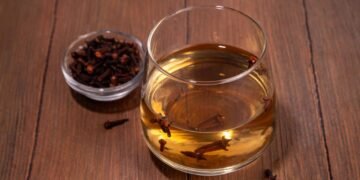 O remédio natural que alivia a dor de dente e combate o mau hálito