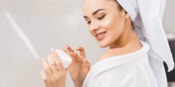 Erros de skincare que podem estar sabotando sua pele sem você perceber