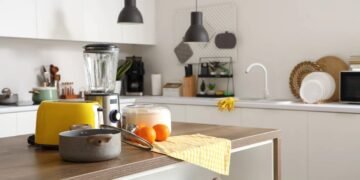 Truques rápidos pra impedir seus aparelhos de “derreter” no calorão