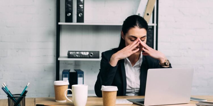 Vive no limite do estresse? Essa fruta comum ajuda a relaxar e dormir melhor