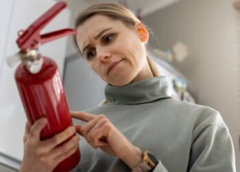 Moradora evita incêndio em casa com essa ação simples e rápida