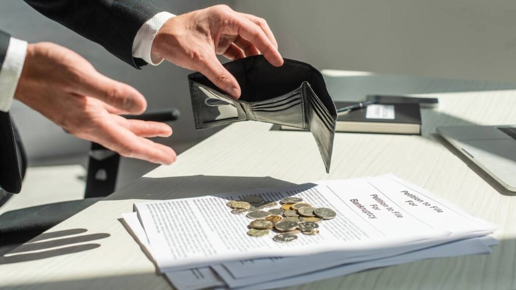 Banco Master vem a falência e investidores com CDBs já podem acionar o FGC