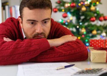 Bancos adotam renegociação mais justa para quem encerra o ano endividado