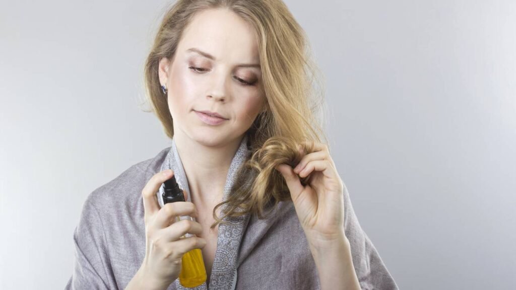 3 hábitos que mantêm o cabelo pintado com brilho e cor por muito mais tempo