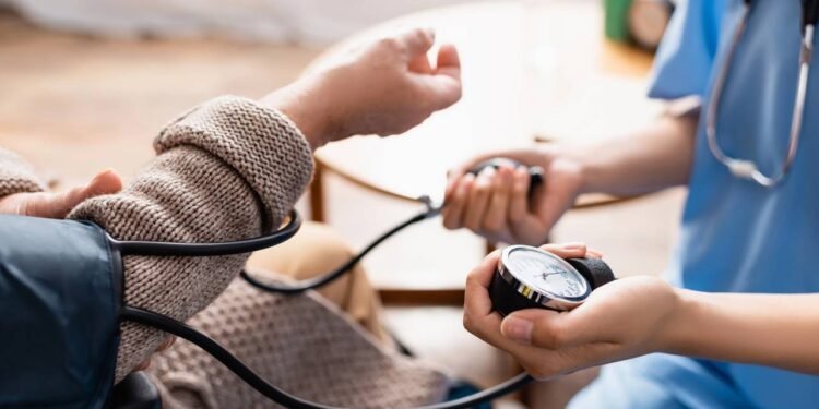 Frutas desempenham papel fundamental no controle da pressão, graças ao seu conteúdo de nutrientes e antioxidantes - Créditos: depositphotos.com / HayDmitriy