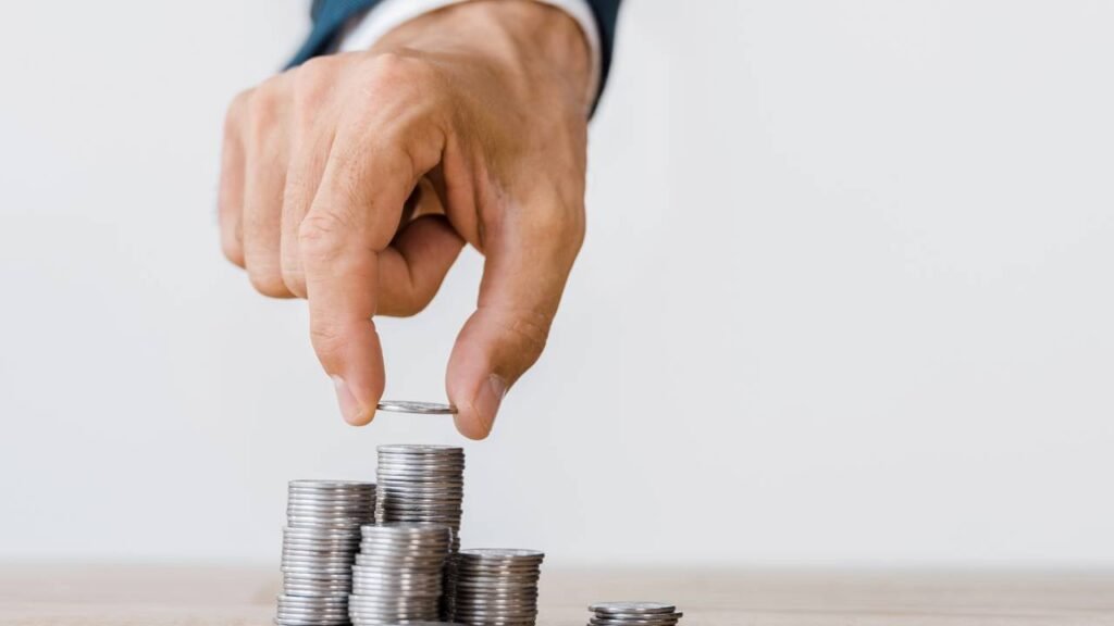 Como organizar compras do mês para reduzir desperdício e economizar mais