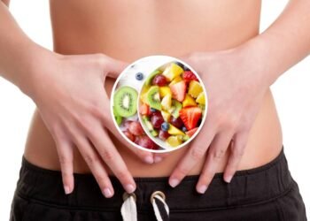 A fruta que contém a enzima exata para acelerar sua digestão lenta