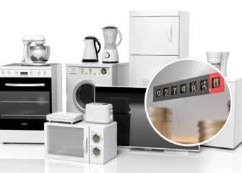 Itens da casa que consomem energia mesmo desligados e pesam na sua conta