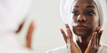 A rotina de hidratação perfeita que a pele negra precisa