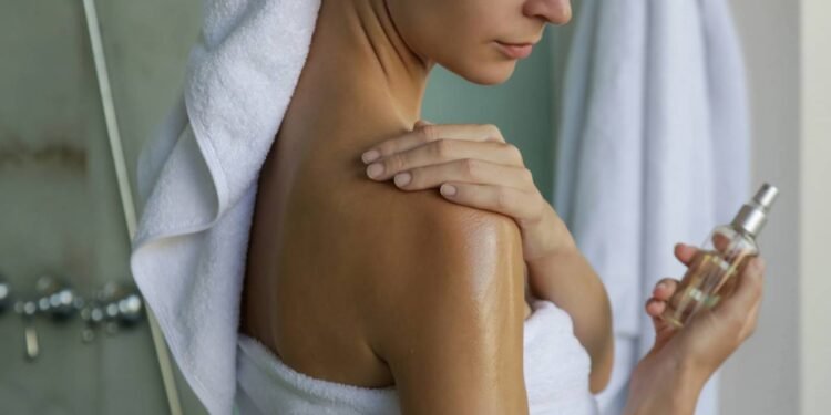 Óleos corporais naturais oferecem uma série de vantagens - Créditos: depositphotos.com / triocean2011