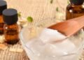 Como fazer óleo corporal caseiro e natural para hidratar a pele em casa