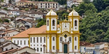A cidade mais histórica do Brasil preserva cada rua como obra de arte