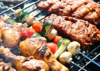 Aprenda o método dos mestres da grelha para dar um toque especial à carne